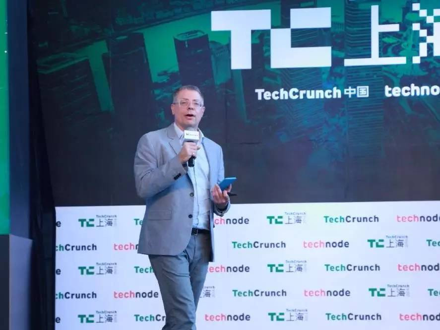 除了头盔和看片,VR还有什么?