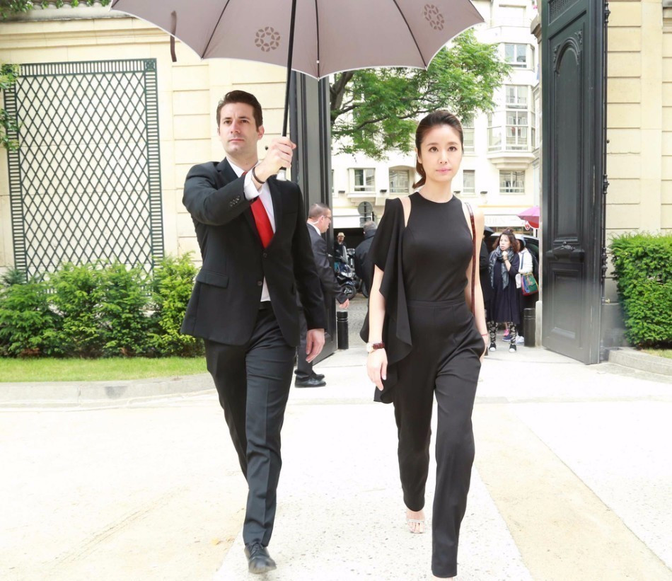 林心如肚凸照曝光 网友:跟陈妍希学的奉子成婚【多图】
